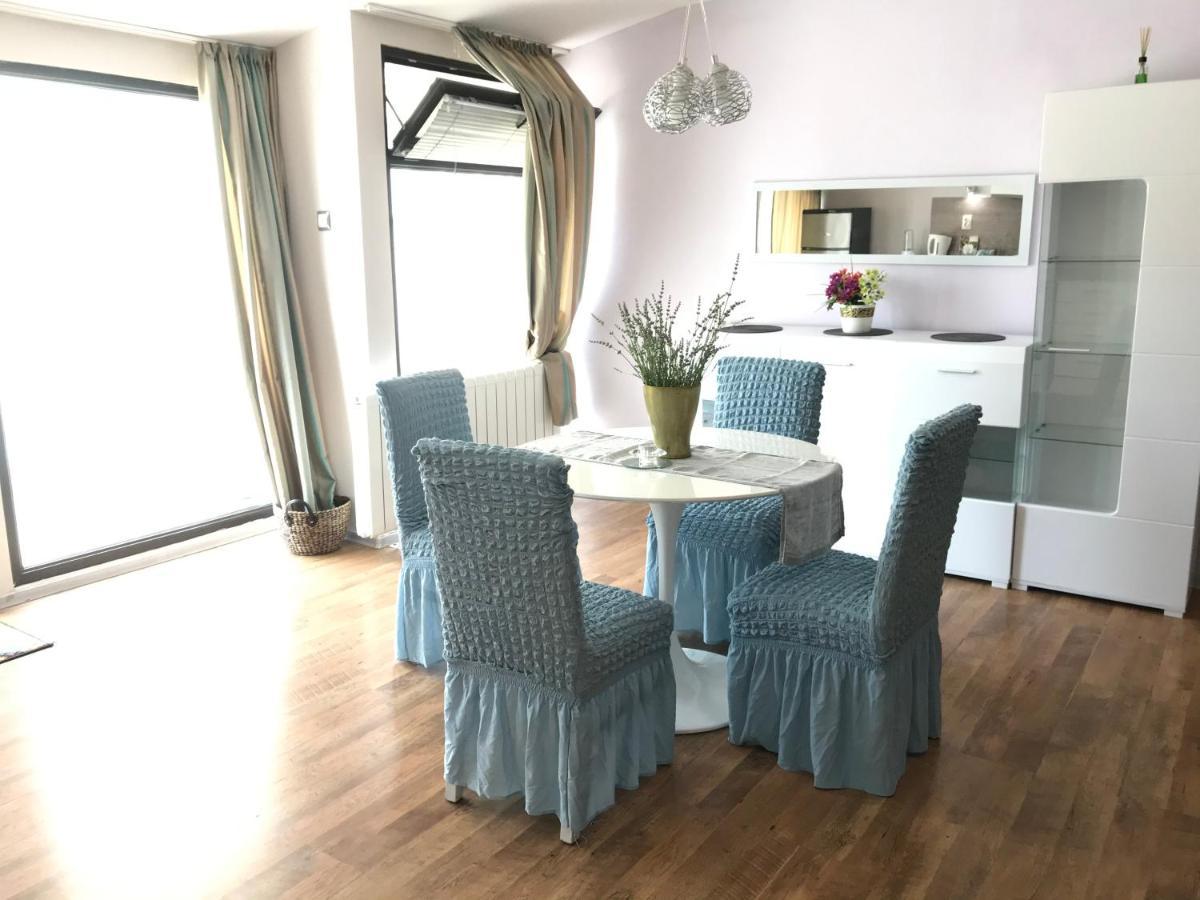 White Rose Guest Rooms Burgas Exterior foto