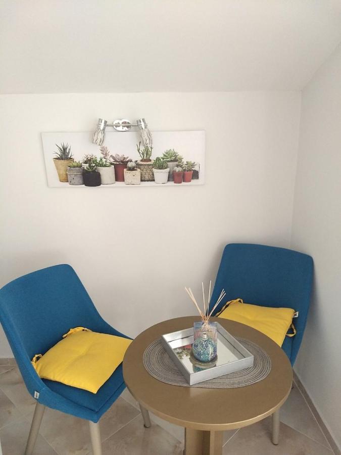 White Rose Guest Rooms Burgas Exterior foto