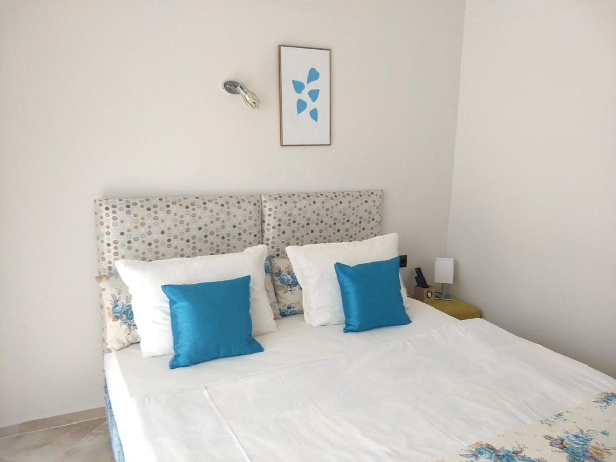 White Rose Guest Rooms Burgas Exterior foto